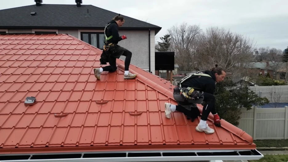 Professional certified roofing workers