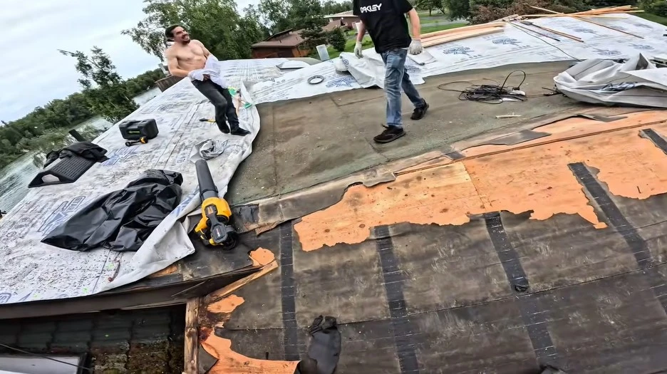 DFW roof replacement covered by insurance